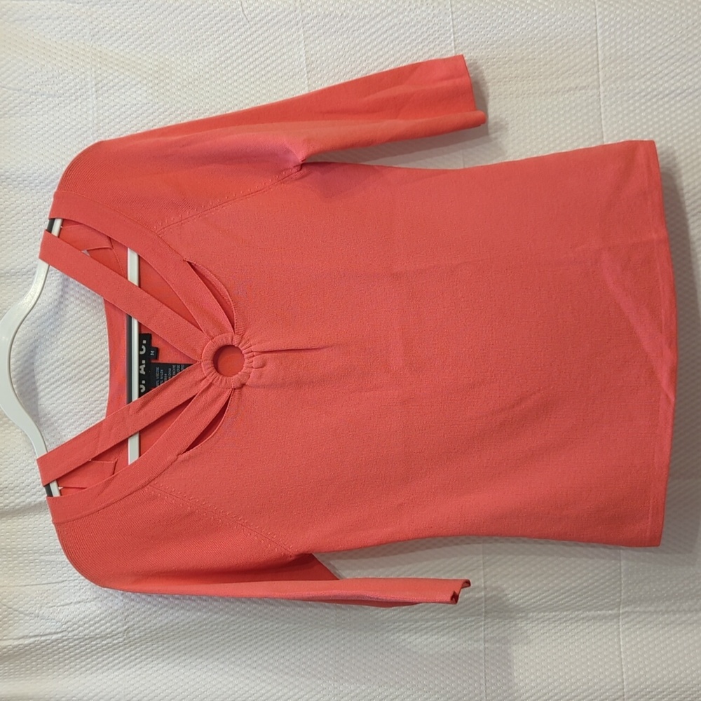 J.A.C. Cutout Top